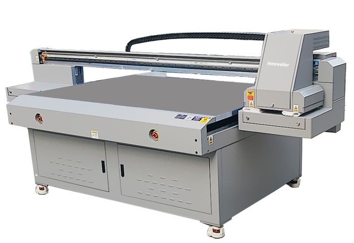 FC-UV1812